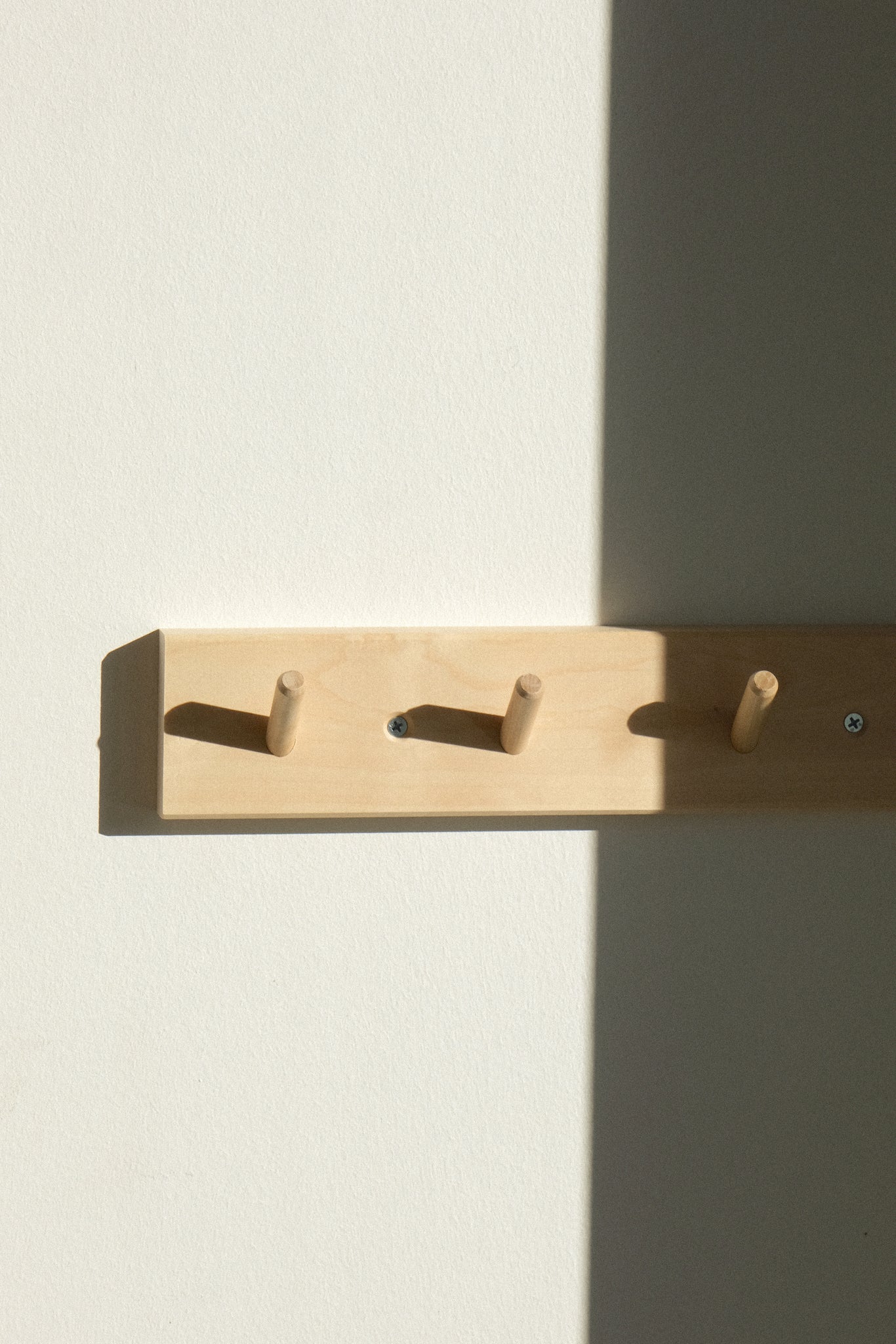Birch wood rack 4 hooks-Iris Hantverk-[interior]-[design]-KIOSK48TH
