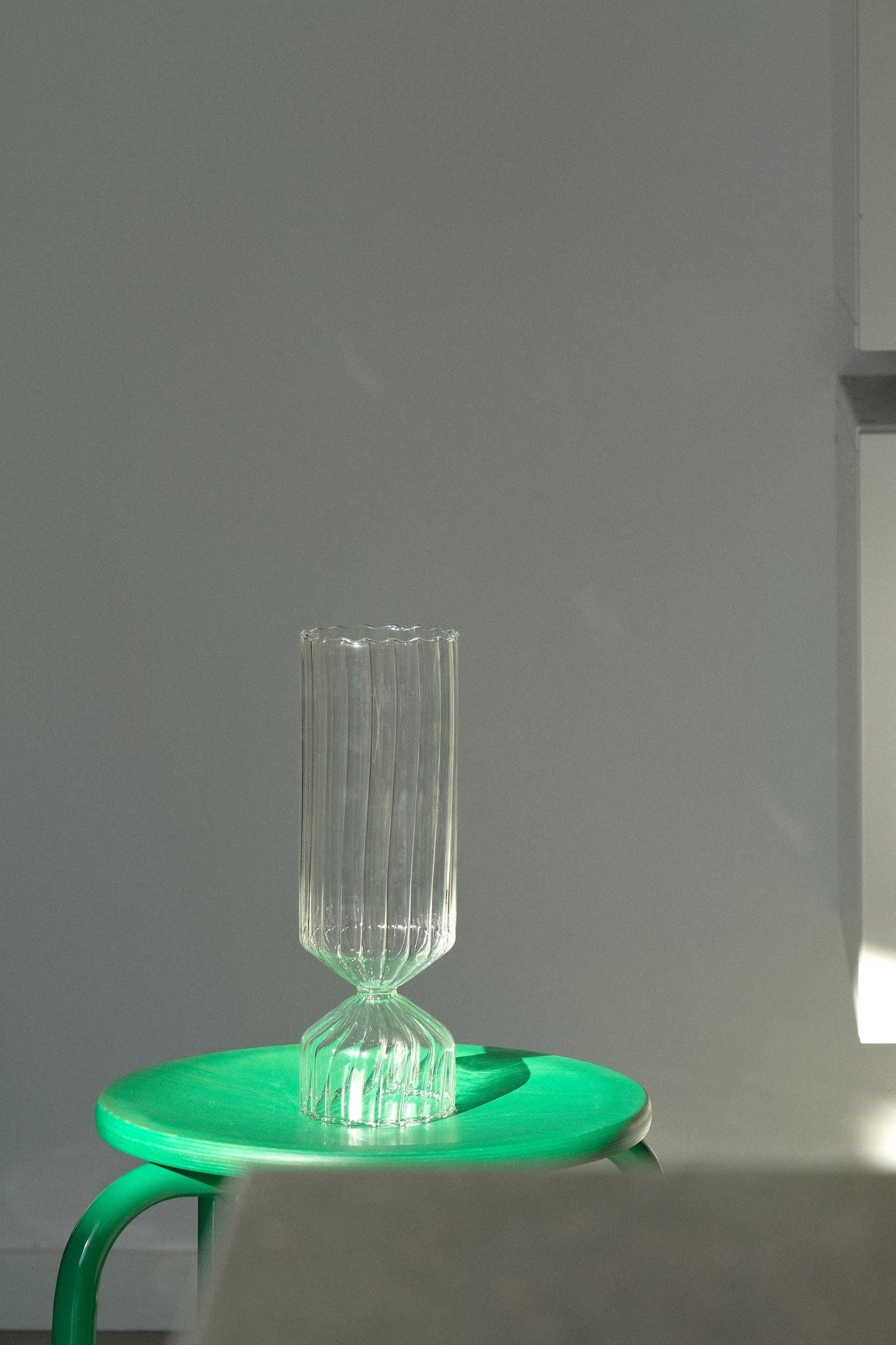 Bouquet vase stripe-Ichendorf-[interior]-[design]-KIOSK48TH