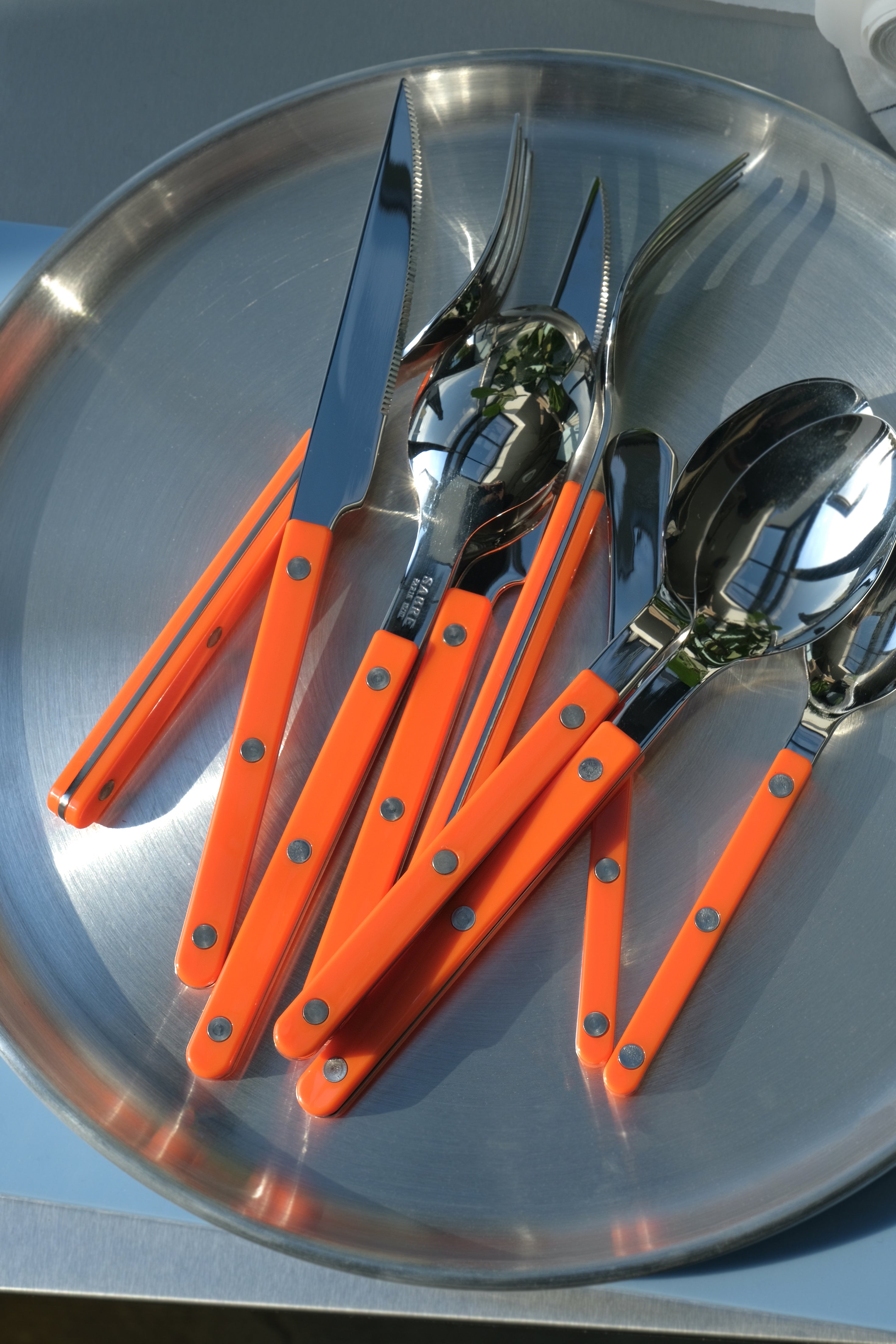 Bistrot cutlery orange-Sabre Paris-[interior]-[design]-KIOSK48TH