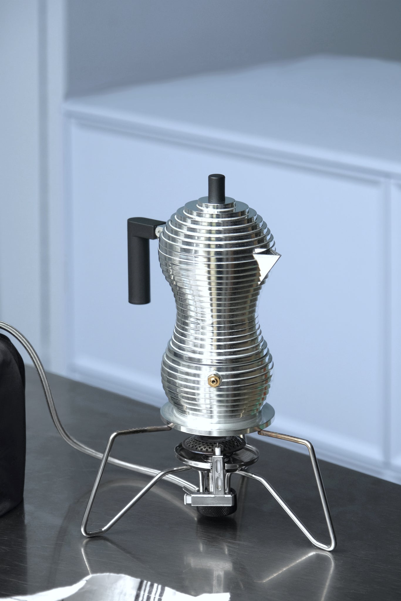 Pulcina espresso maker black 3 cups-Alessi-[interior]-[design]-KIOSK48TH