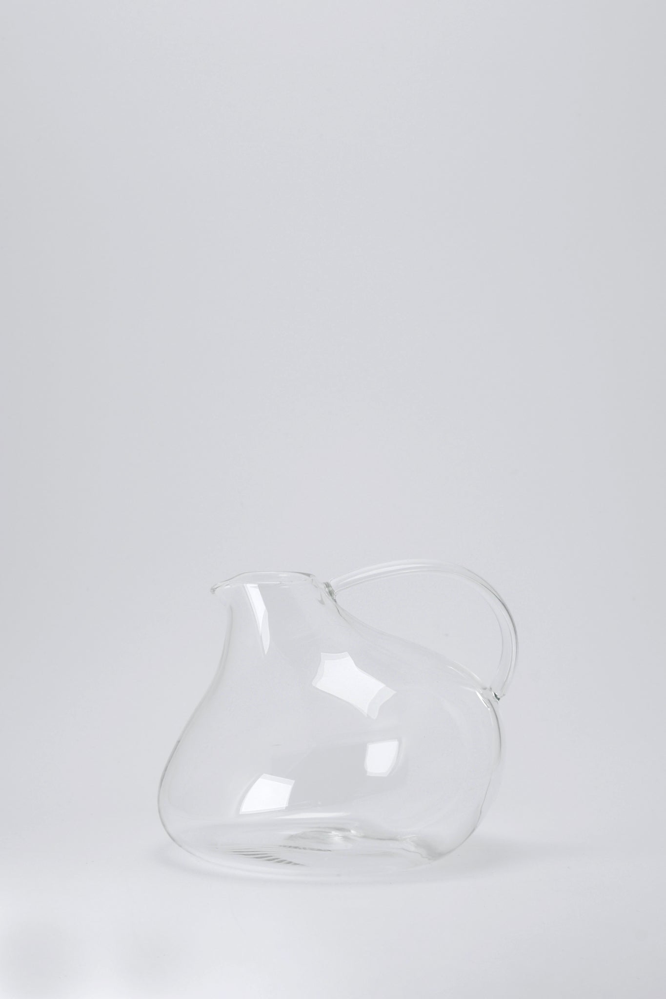 Round jug no5-Serax-[interior]-[design]-KIOSK48TH