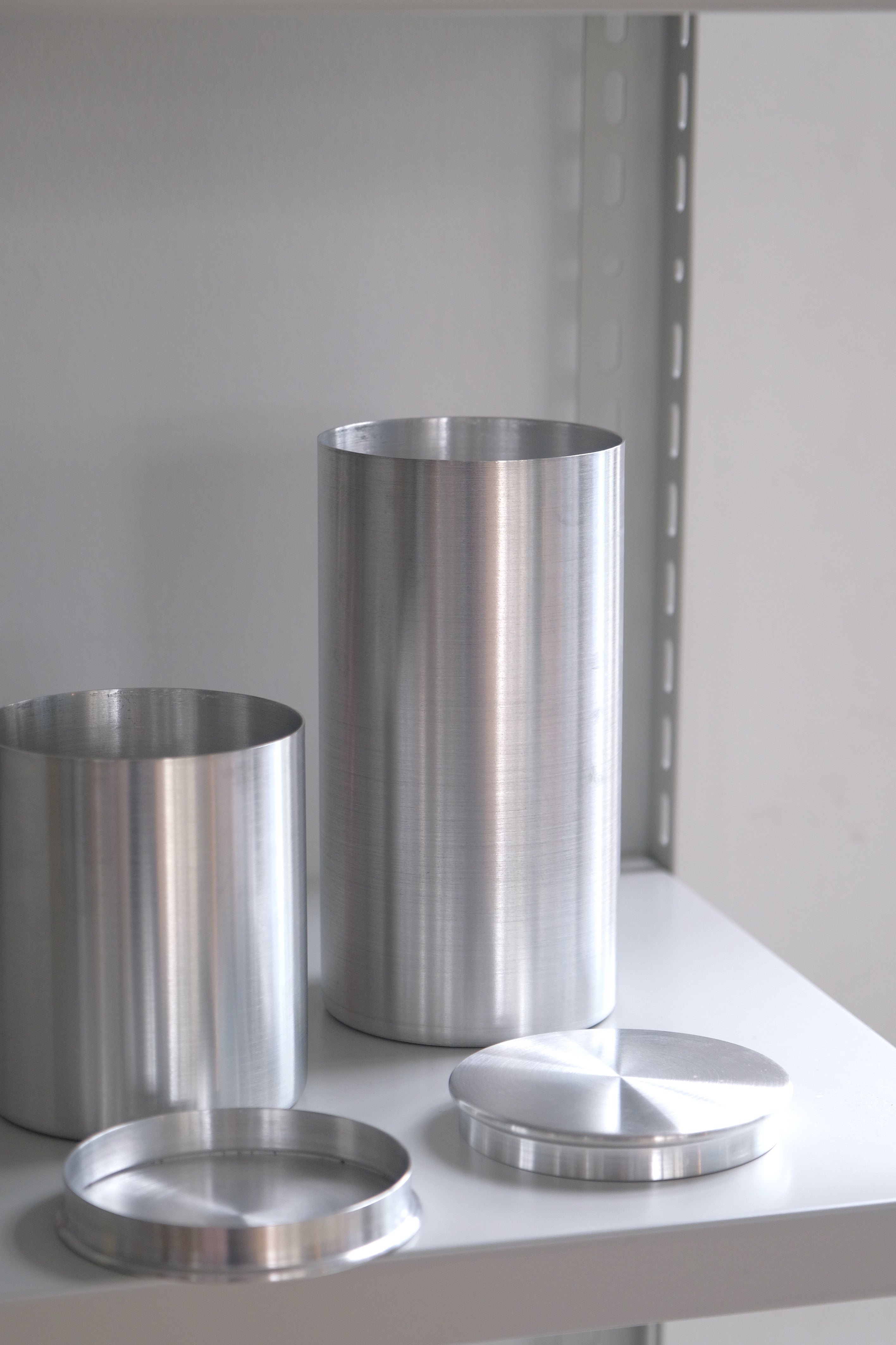 Aluminium jar 2 sizes-Inox-[interior]-[design]-KIOSK48TH