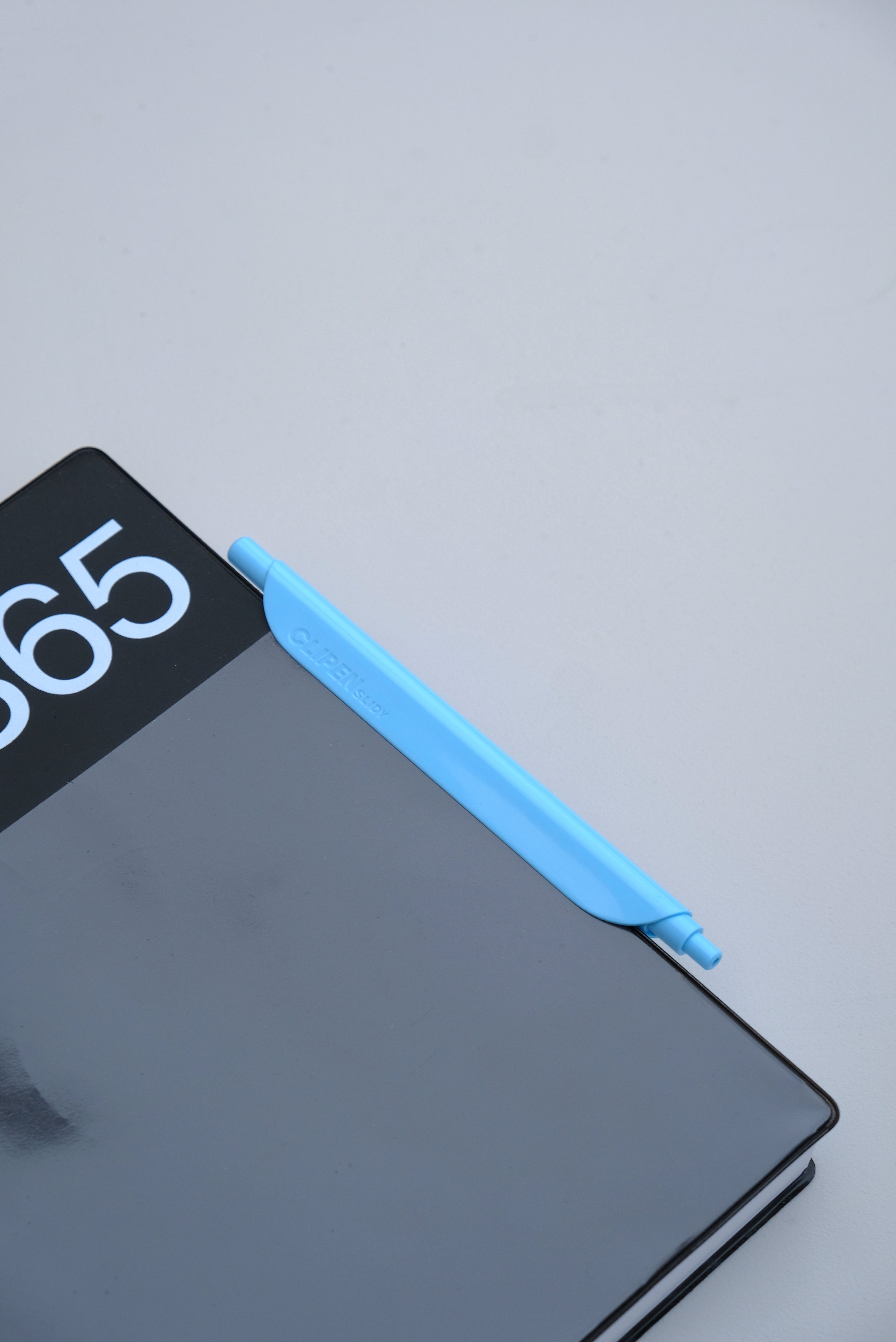 Clipen light blue-Clipen-[interior]-[design]-KIOSK48TH