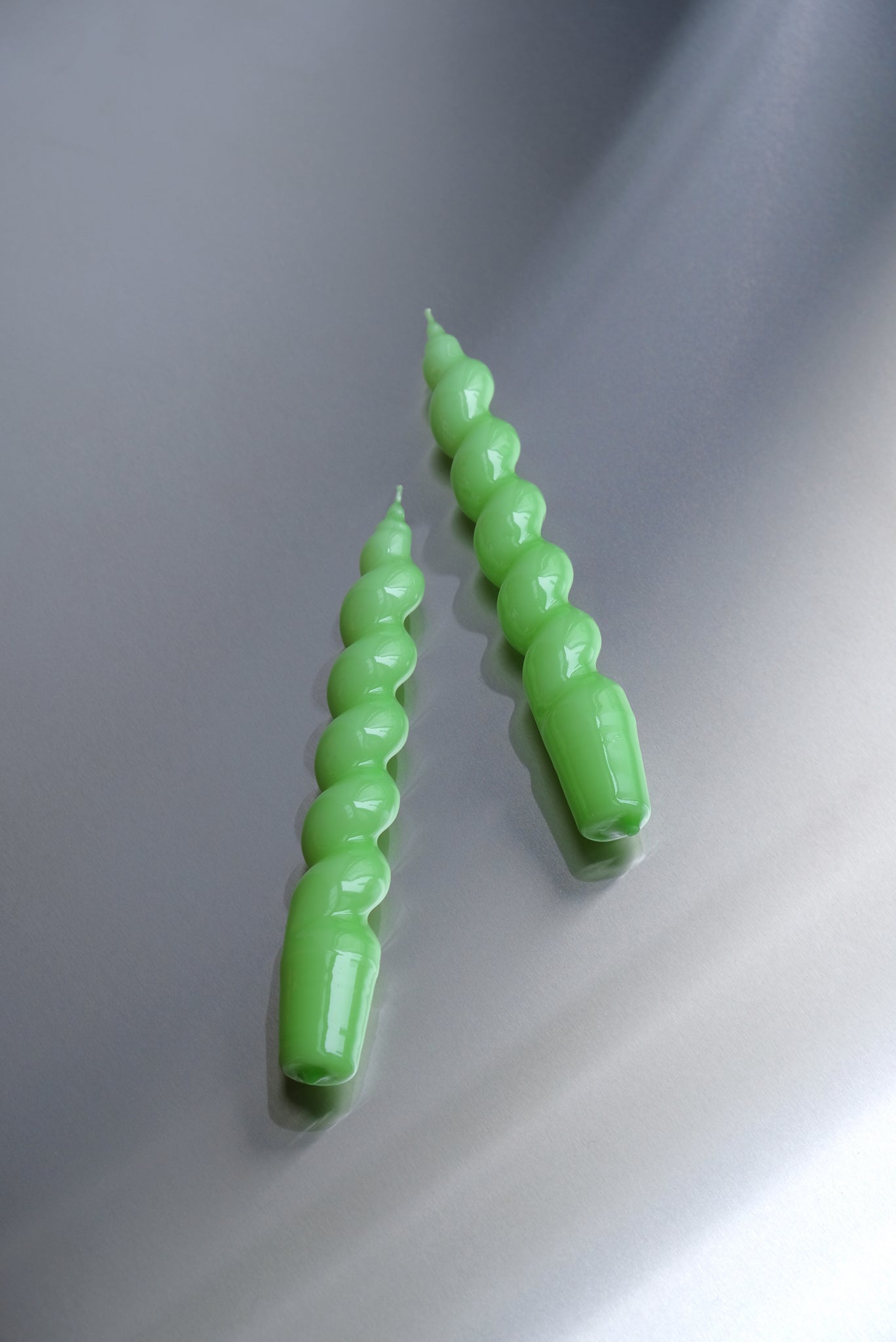 2 x spiral candle green-Cereria-[interior]-[design]-KIOSK48TH