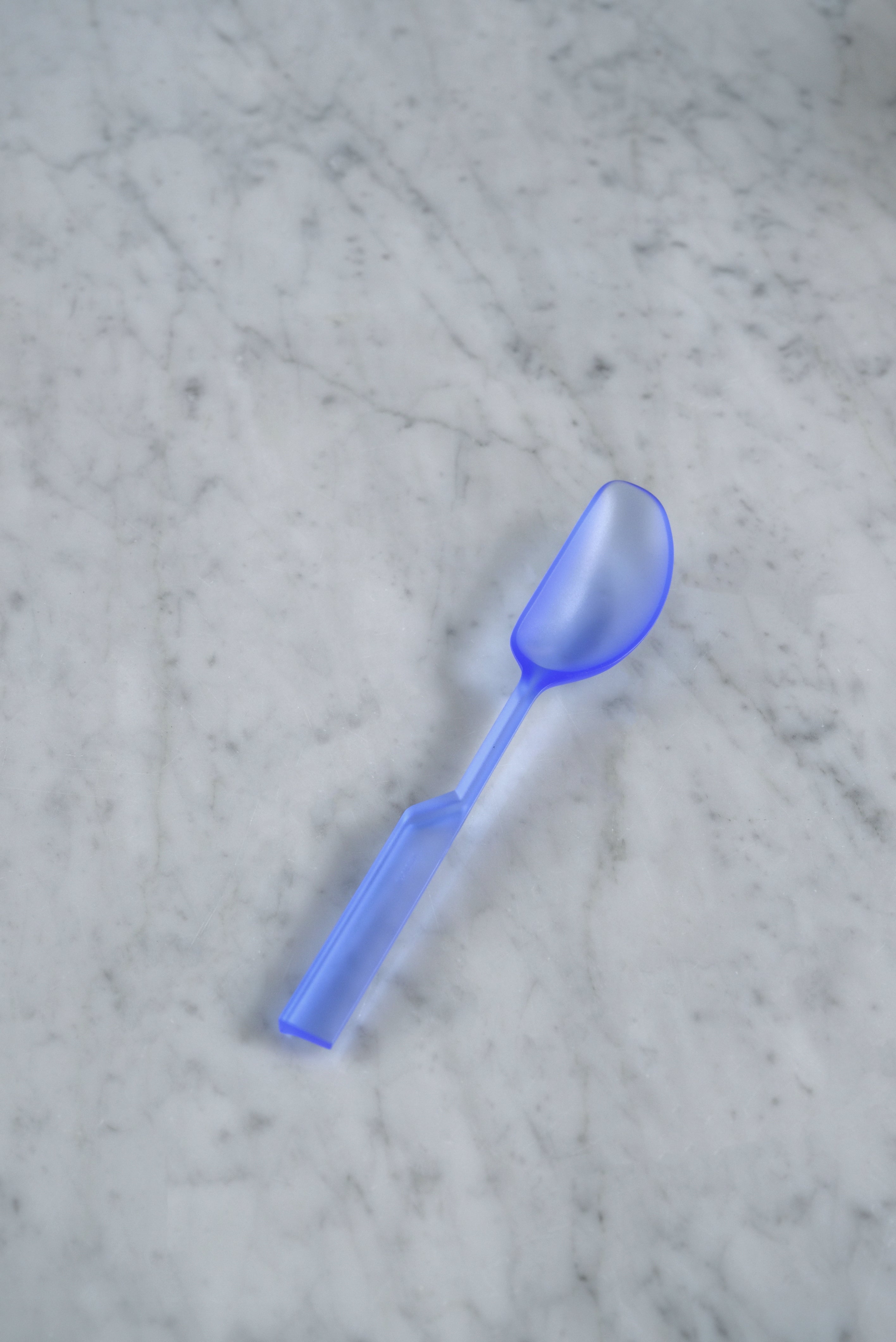 Sleek jar spoon blue-Alessi-[interior]-[design]-KIOSK48TH