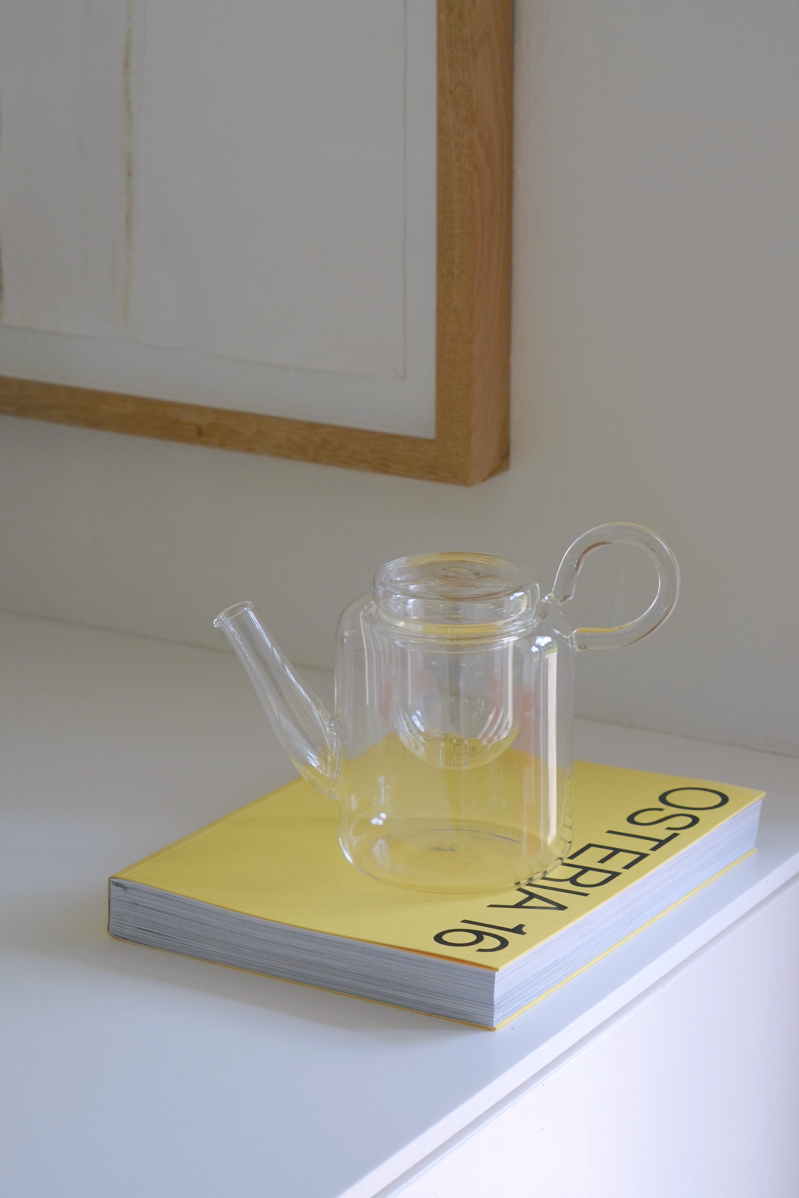 Piuma teapot-Ichendorf-[interior]-[design]-KIOSK48TH