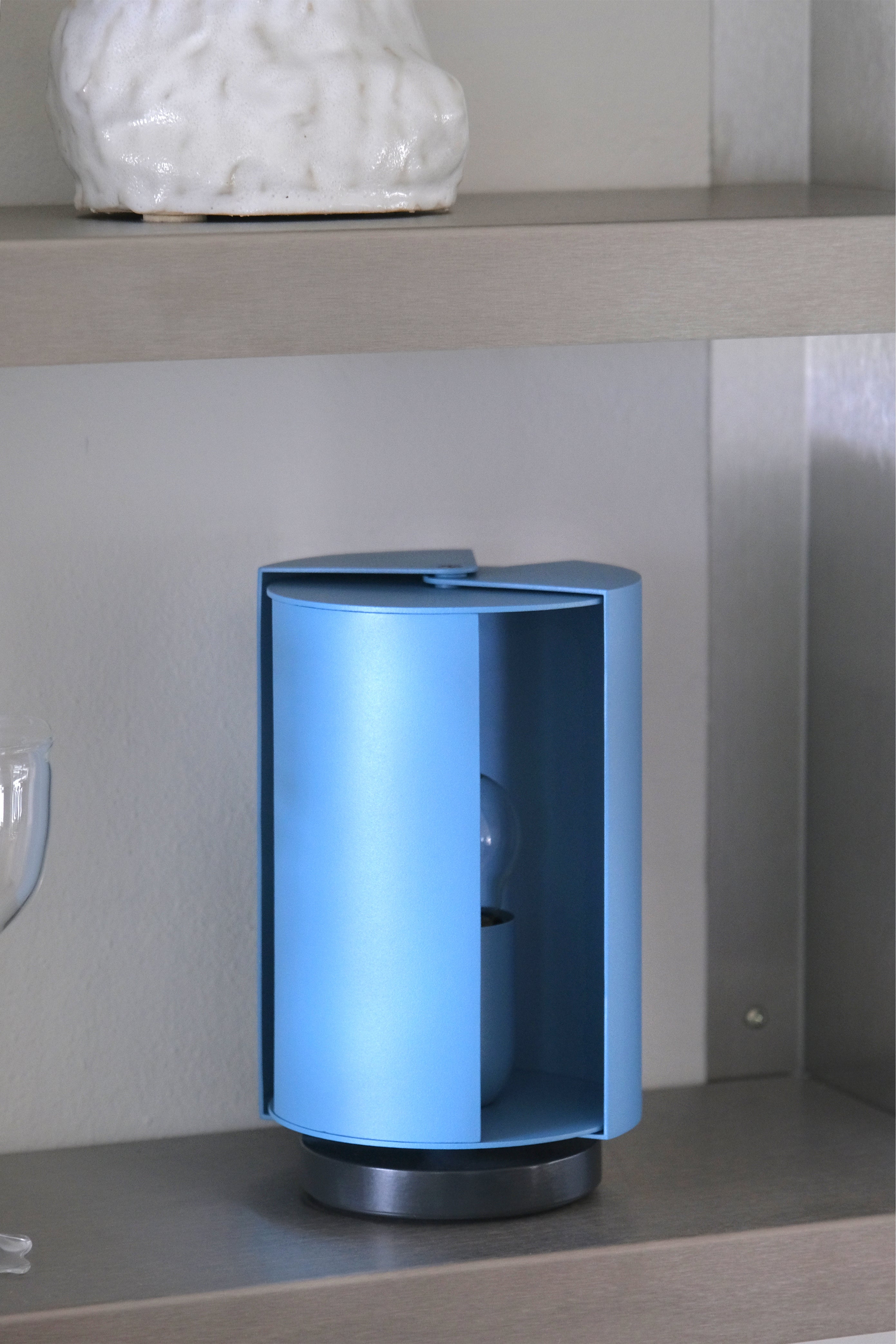 Pivotante á poser light blue-Nemo Lighting-[interior]-[design]-KIOSK48TH
