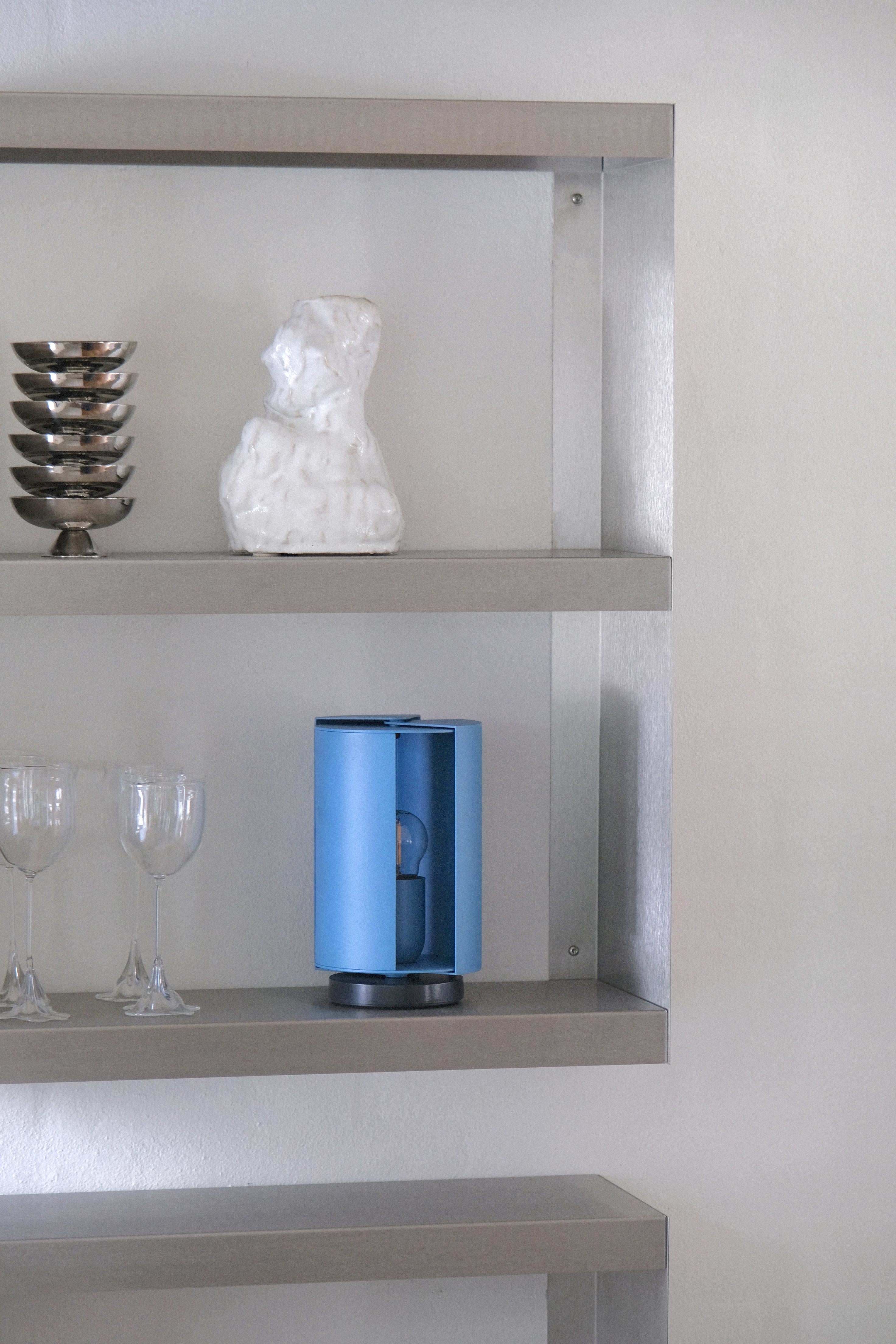 Pivotante á poser light blue-Nemo Lighting-[interior]-[design]-KIOSK48TH